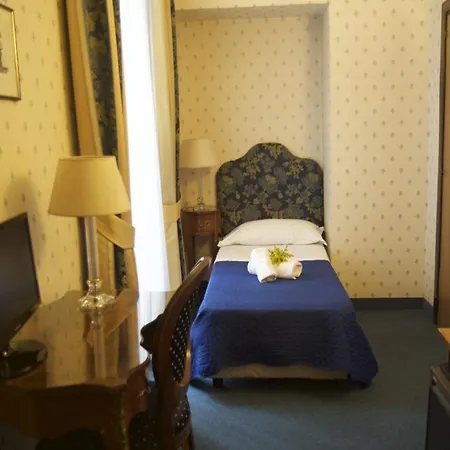 Nuovo Rebecchino Hotel Neapol