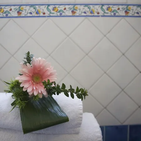 Nuovo Rebecchino Hotell 3*